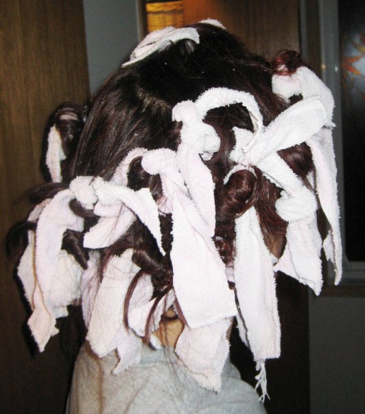Curling+hair+with+rags